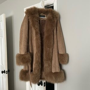 Donna Salyers fabulous faux fur coat